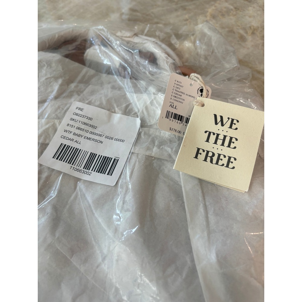 Iconic We The Free by Free People Baby Emerson Tote Bag Tan NEW NWT - Picture 10 of 10